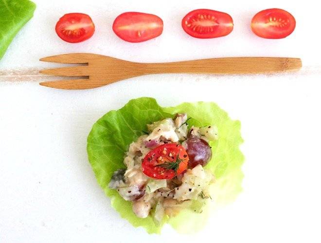 fresheasychickpeasaladlettucecups660x550.jpg
