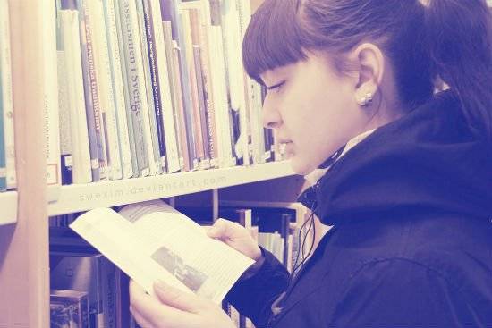 girllibrary.jpg