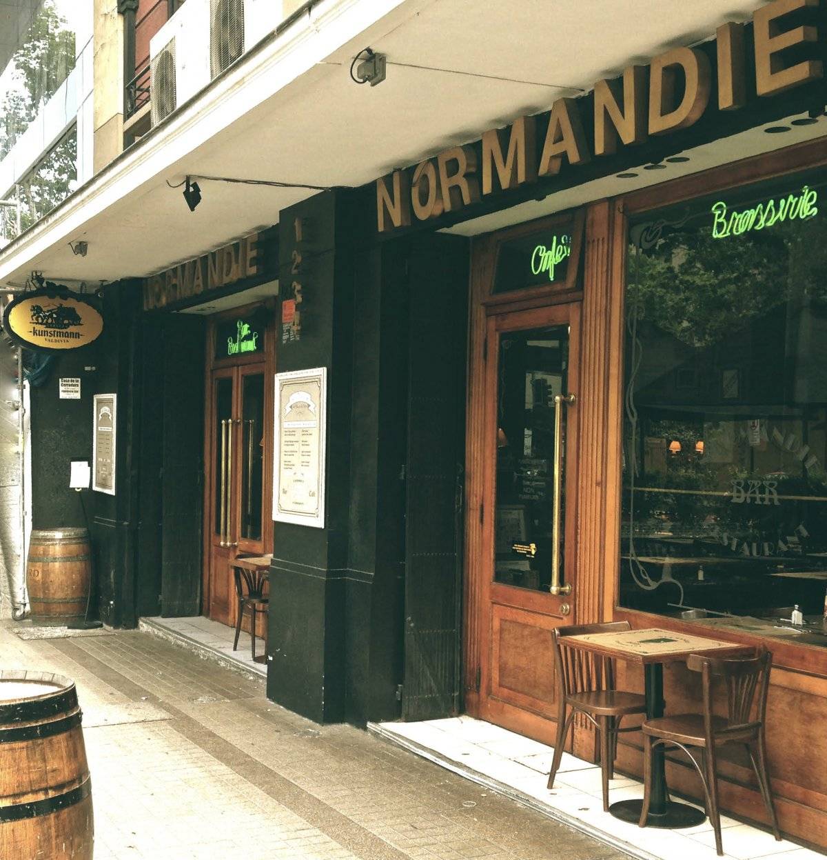 normandiefachadaok.jpg