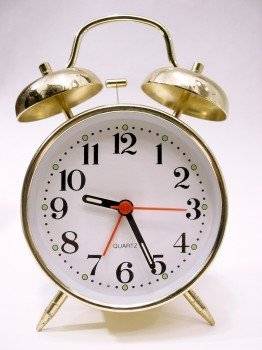 reloj262x350.jpg