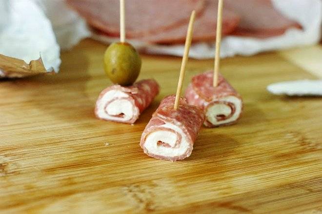 salamicreamcheesebites3.jpg