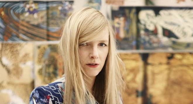 sarahburton1.jpg