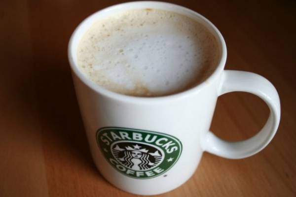 cranberry mocha blanco starbucks calorias