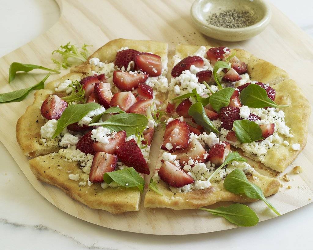 strawberrygoatcheesepizza1024.jpg