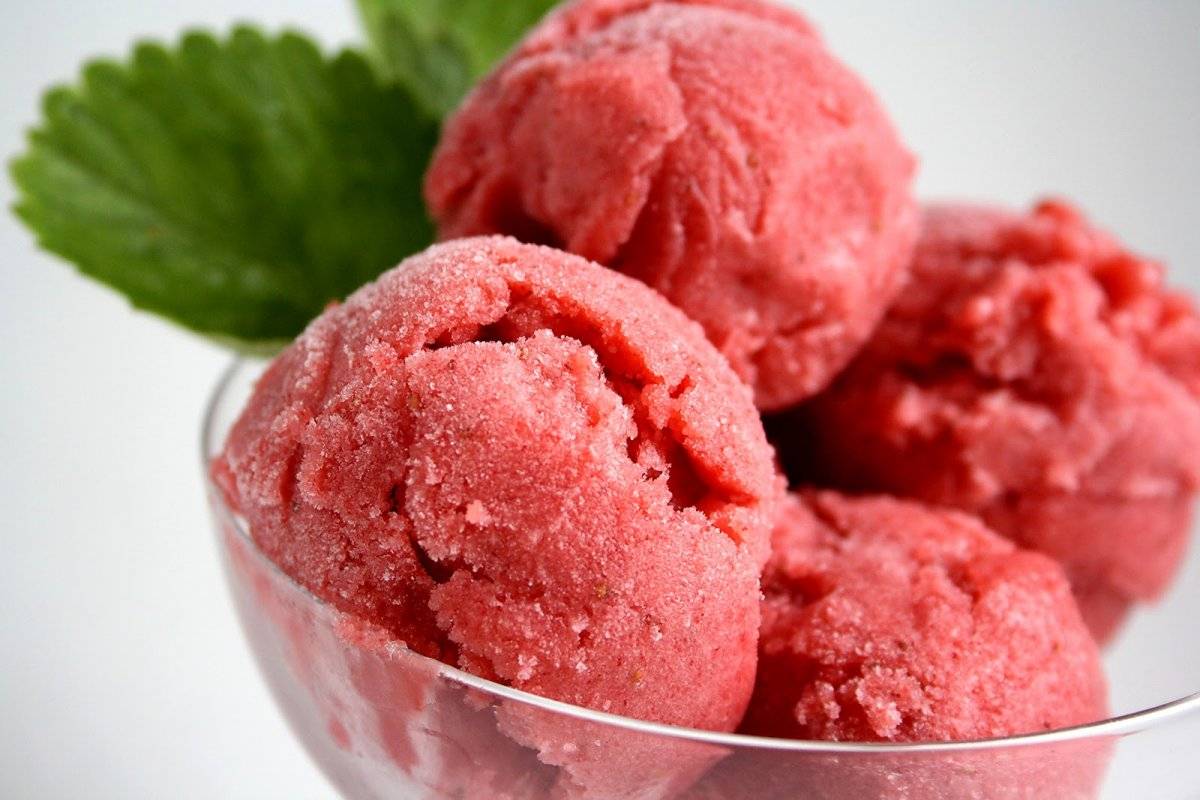 strawberrysorbet1829.jpg