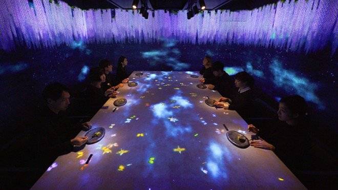 teamlabinteractiverestauranttokyo10660x550.jpg