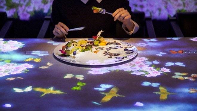 teamlabinteractiverestauranttokyo2660x550.jpg