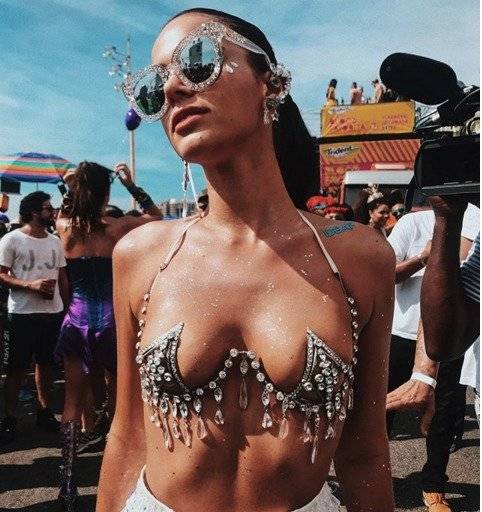 Bruna Marquezine