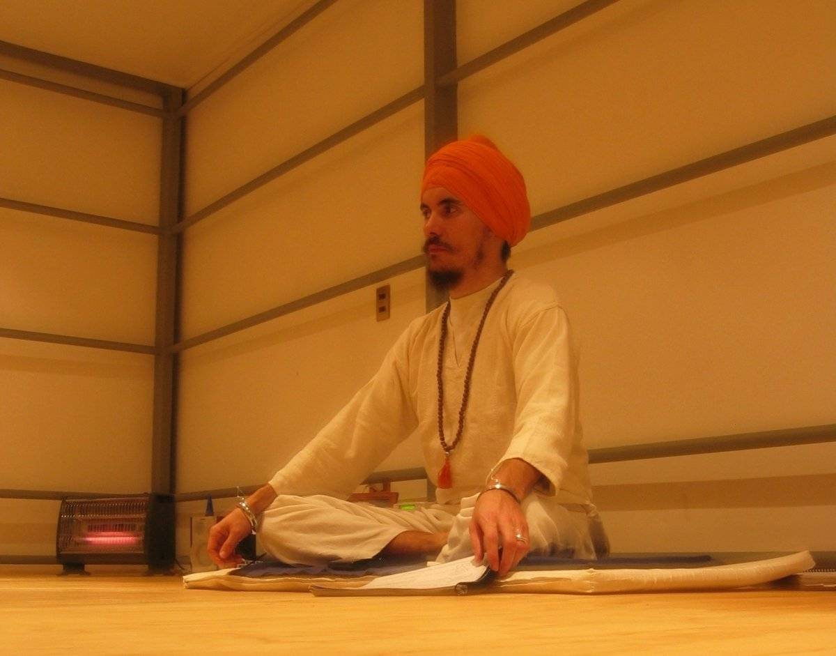 guru.jpg