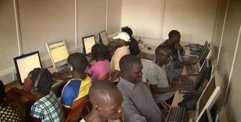 solarafricainternetcafe.png.492x0q85cropsmart.jpg