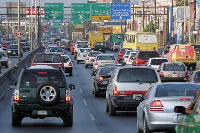 traficomonterrey660x550.jpg