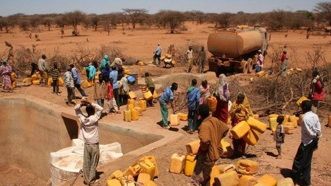 waterdistributioninhornofafrica660x550-1.jpg