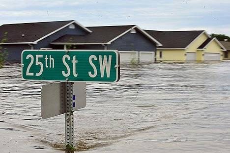 Flooding in Minot