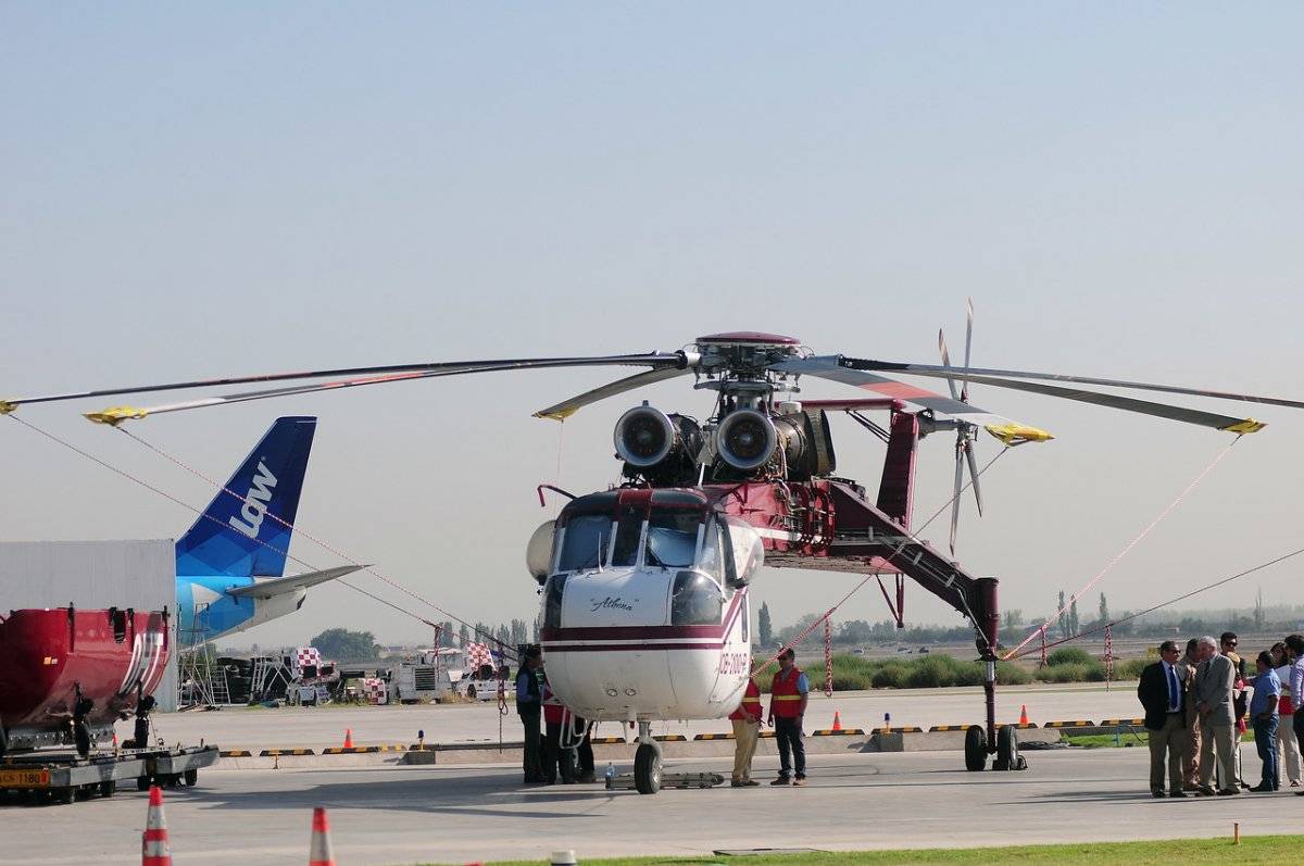 Helicóptero Conaf