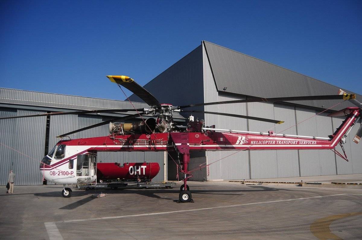 Helicóptero Conaf