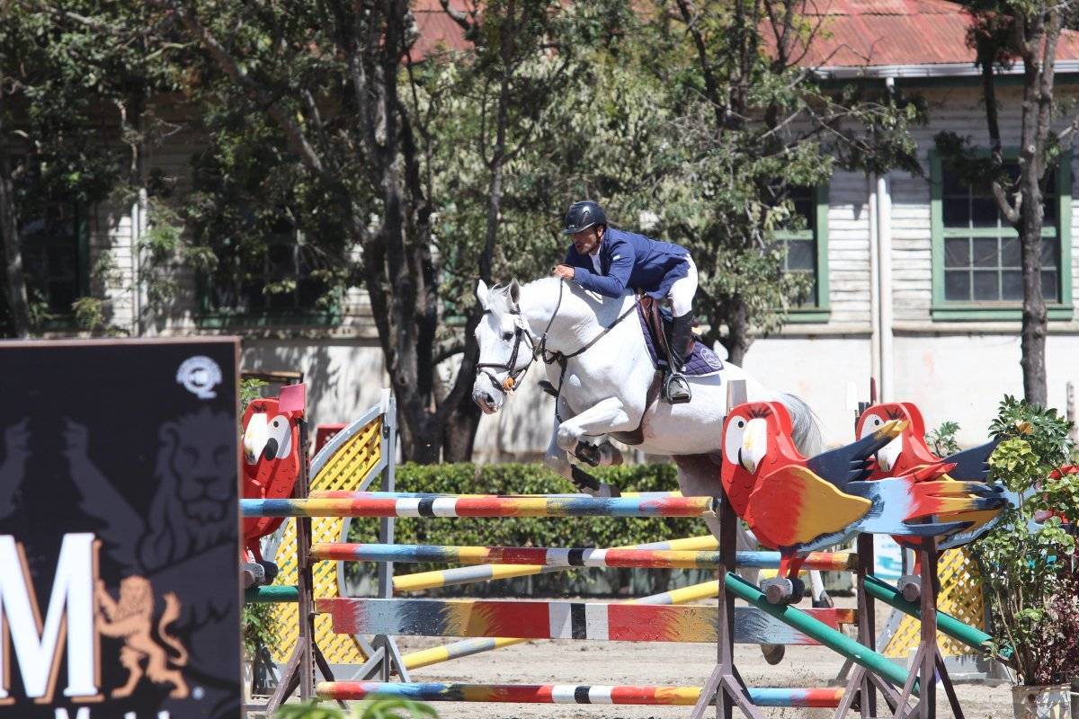 Pivaral durante su competición.