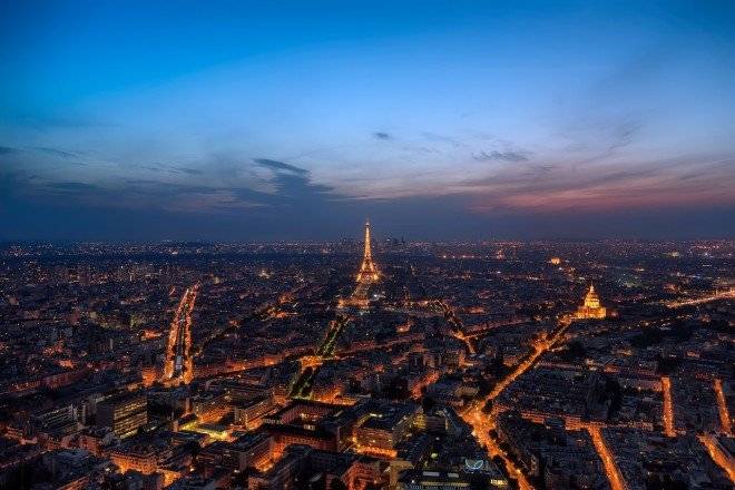 paris12547811280660x550.jpg