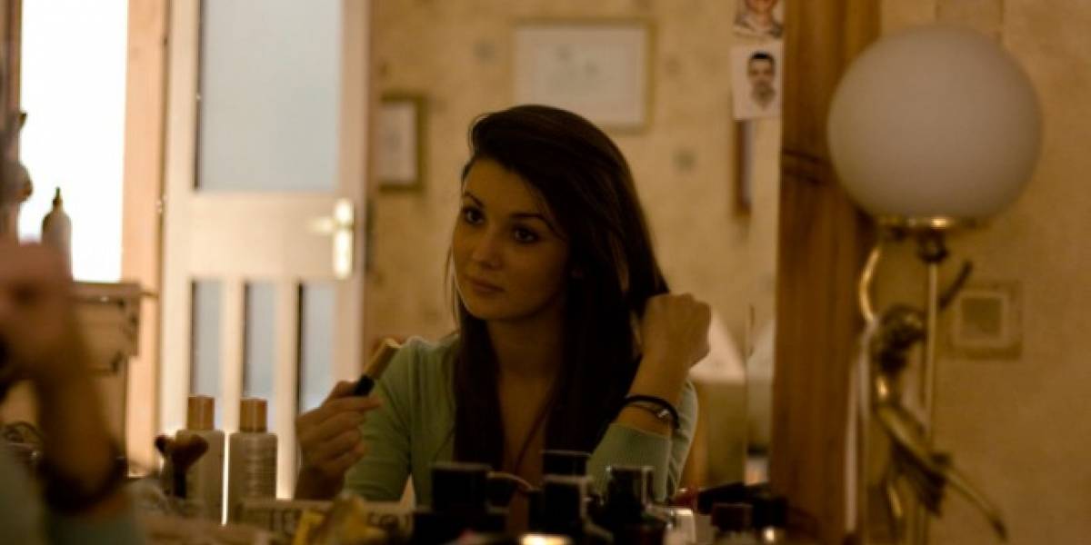 Chicas publican selfies en respuesta al hashtag # ...