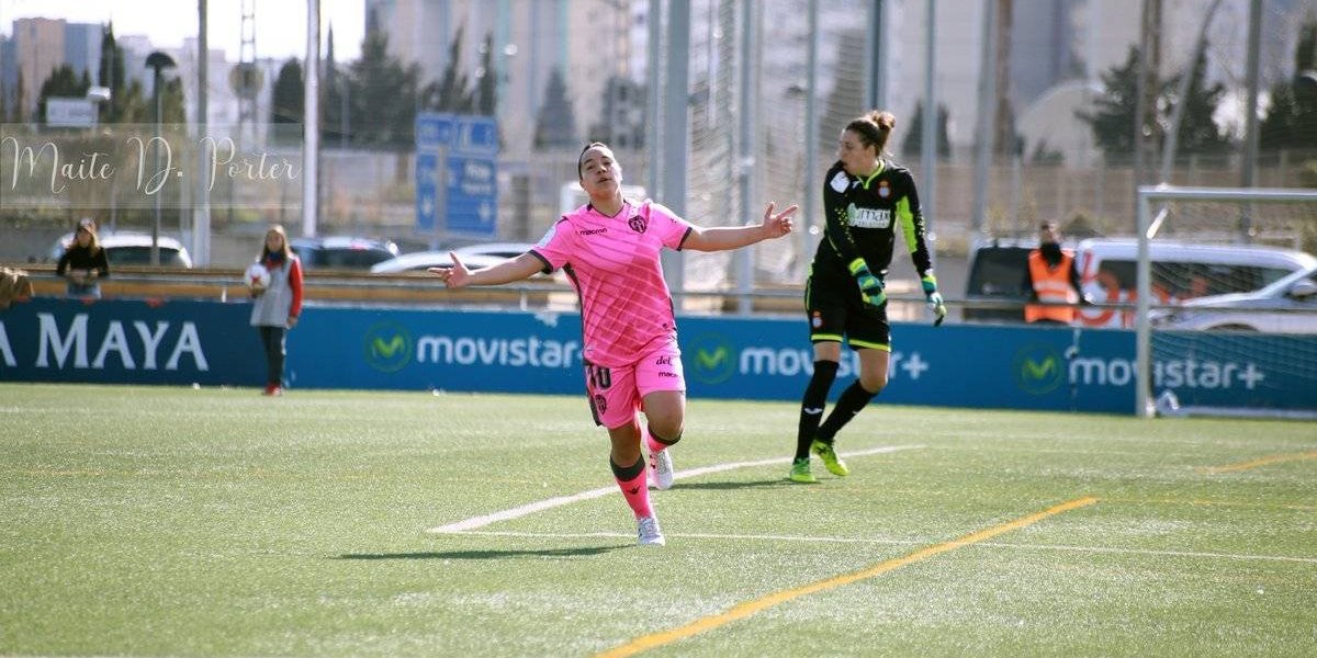 Charlyn Corral se lució con un póker en la goleada del Levante