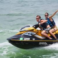 Multan a dos personas por correr Jet Ski en la Laguna de Condado