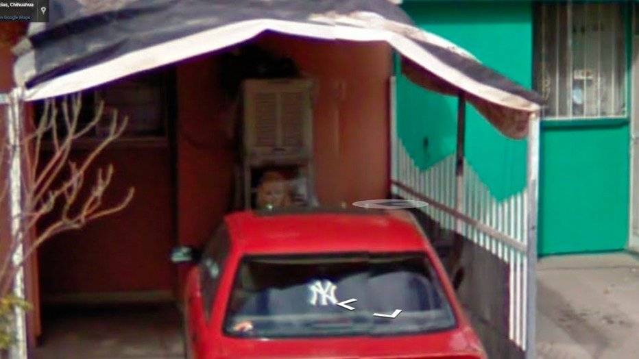 Niña "fantasma" captada en Google Maps