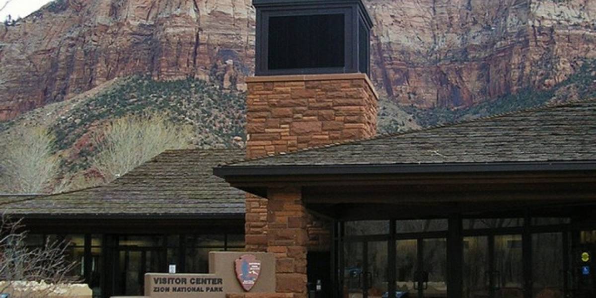 Pinta tu chimenea de negro para calefaccionar o refrescar tu casa