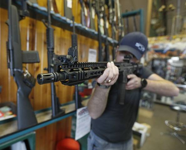 El AR-15 es el fusil semi automático más popular y más mortífero en Estados Unidos.