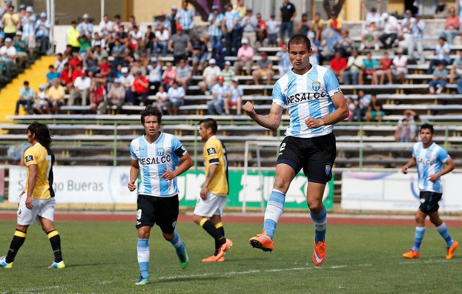 En Magallanes dio sus primeros pasos como profesional el paraguayo Carlos González / Foto: Agencia UNO