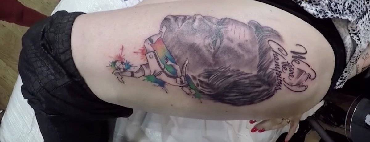 Abuela tiene 35 tatuajes de Mourinho