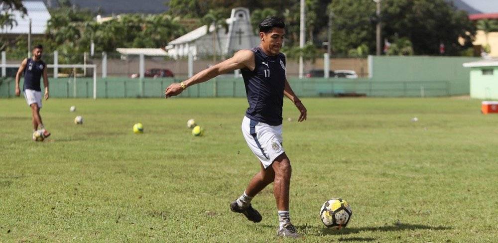 Fotogalería: Chivas tuvo un difícil entrenamiento