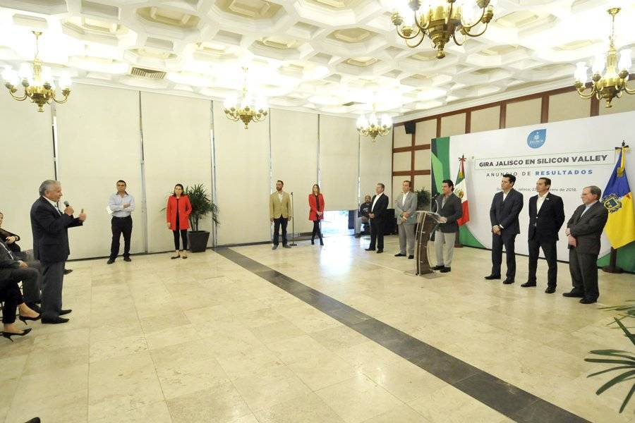 Concretan inversiones por 200 mdd en gira a Silicon Valley