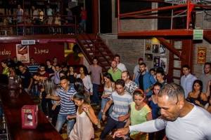 Salsa en Cali - La Topa Tolondra