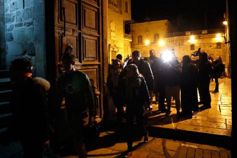Reabren el Santo Sepulcro