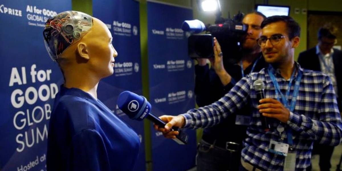 La robot humanoide Sophia va a dar una conferencia en México