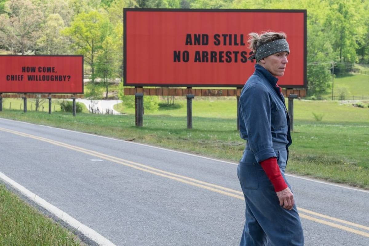 Le roban el Oscar a la ganadora de Mejor Actriz