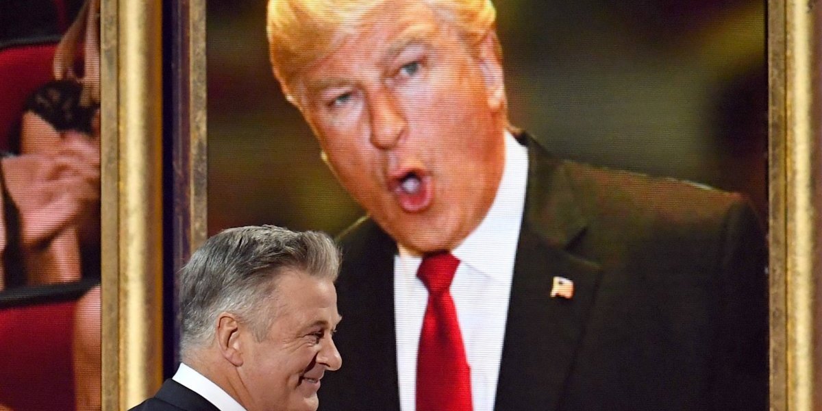 Por faltas de ortografía, Trump borra tuit contra Alec Baldwin