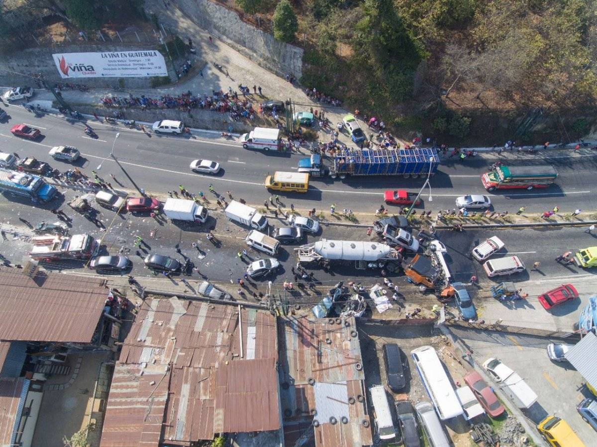Accidente en Mixco