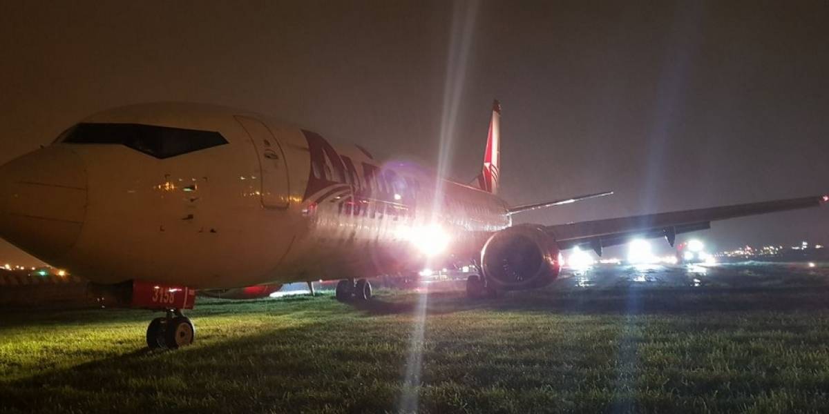 Avión se sale de pista en aeropuerto de Guayaquil
