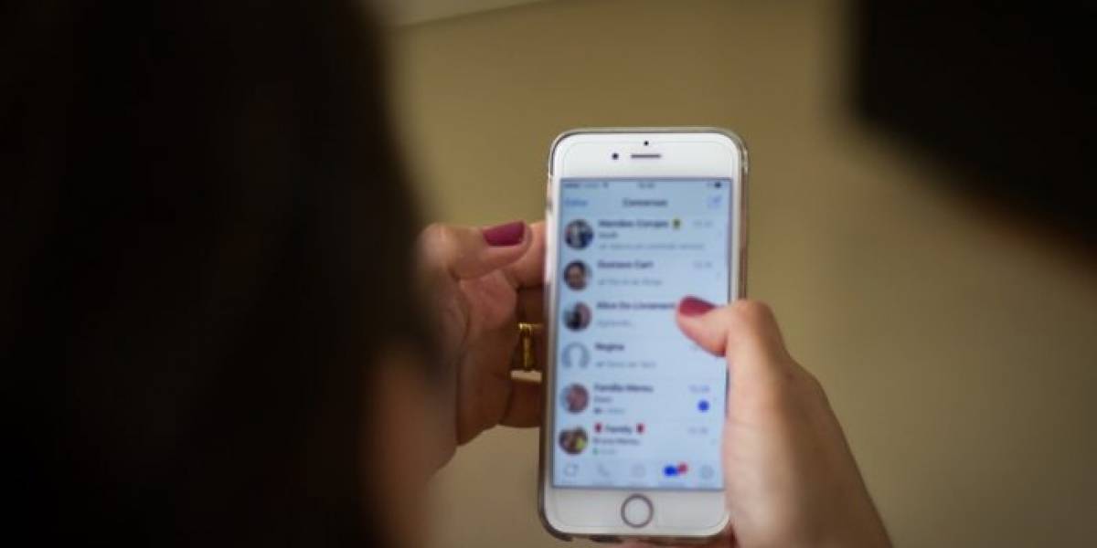 WhatsApp notificará a los usuarios si sus mensajes han sido reenviados