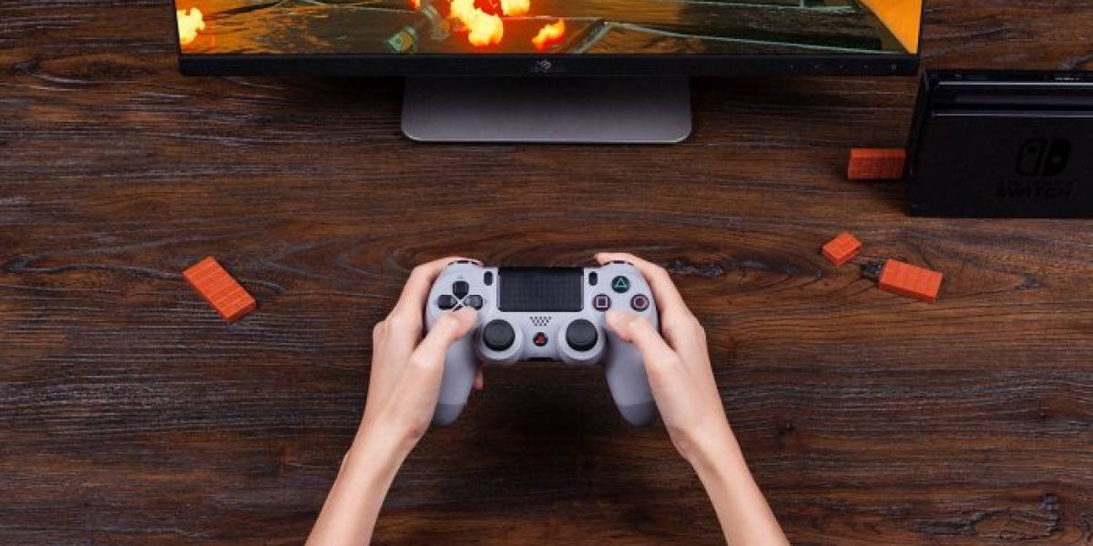 Este adaptador permite usar el control de PS4 en la Nintendo Switch