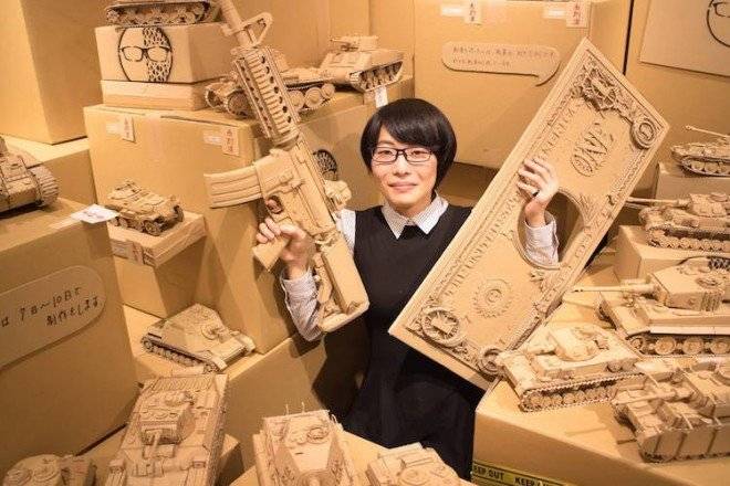 amazoncardboardboxartistmonamiohnojapan9660x550.jpg