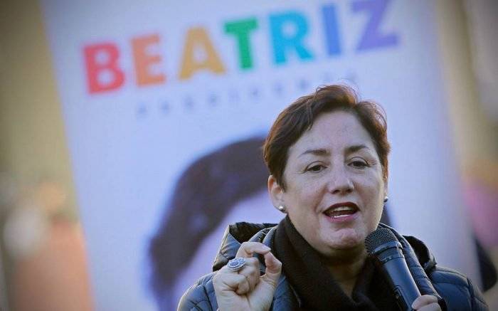 beatriz700x437.jpg
