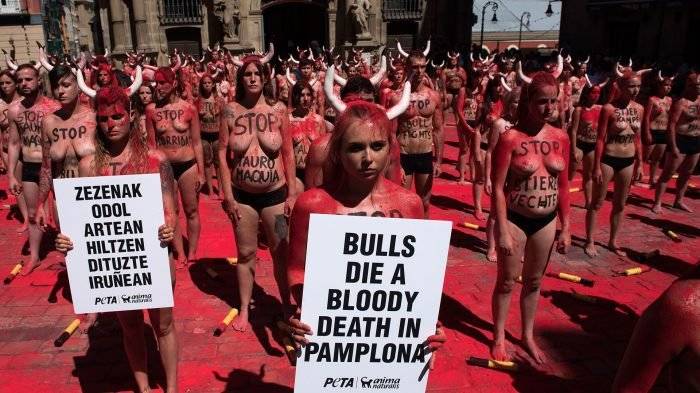 protestacorridassanfermin19202700x393.jpg