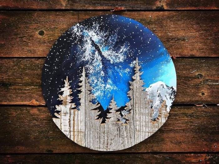 reclaimedwoodframeswoodensense18700x525.jpg