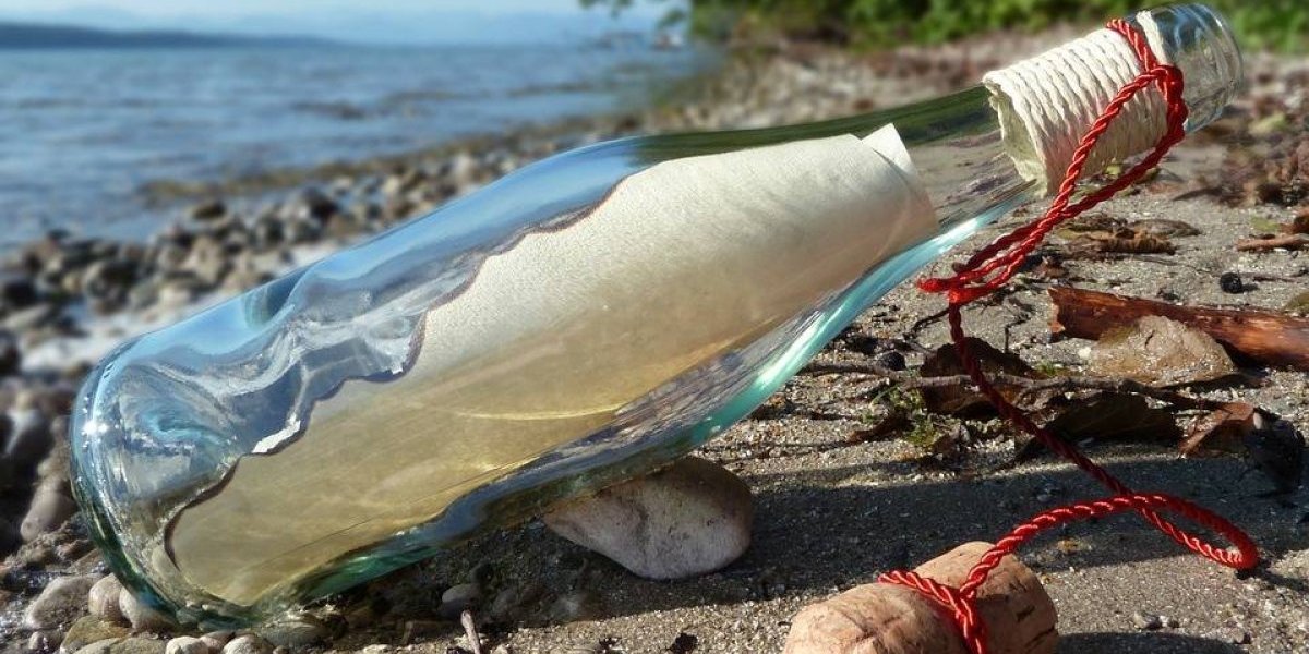 Apareció un mensaje en una botella arrojada al mar en 1886
