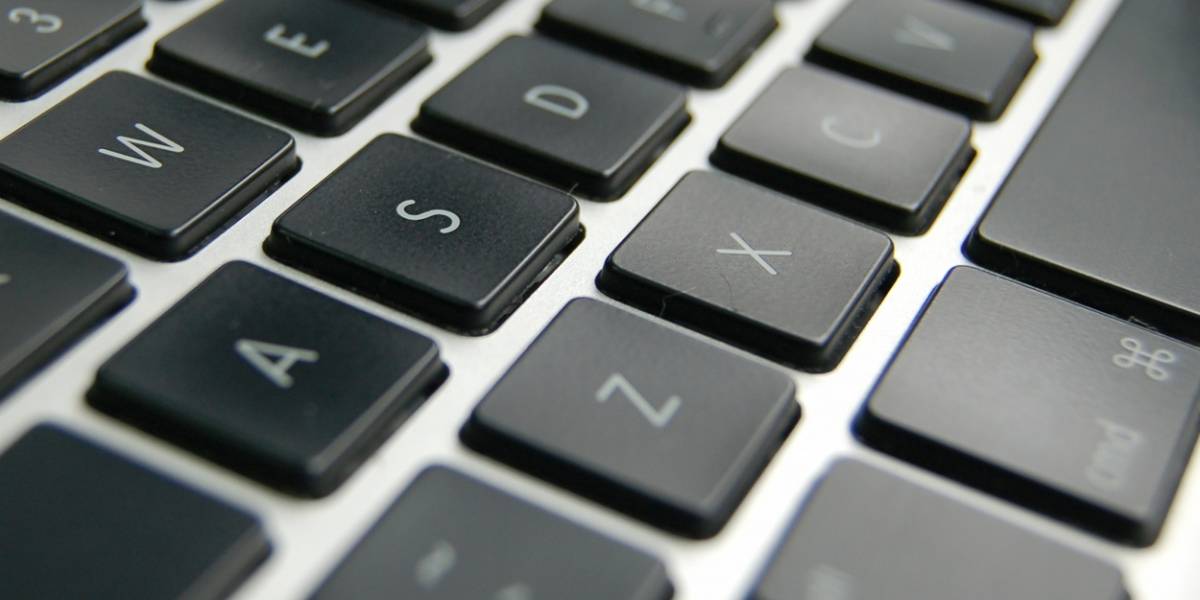 Apple patenta teclado a prueba de migas, saliva y otros elementos