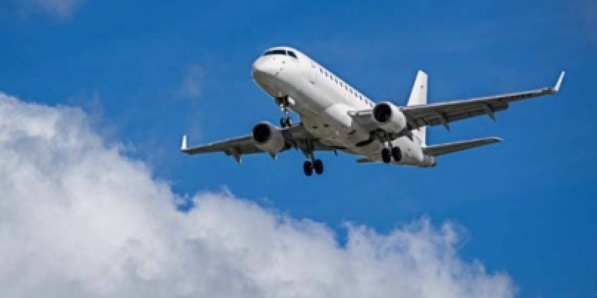 Avión turco con 11 pasajeros se estrella en Irán