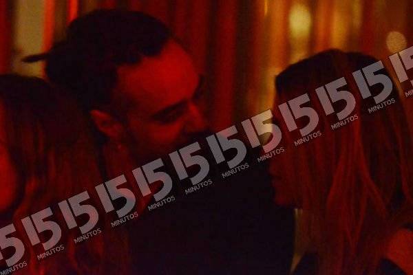 valentinapaparazzi2-e82d64f549eeadb56cd6120896ed7abd.jpg