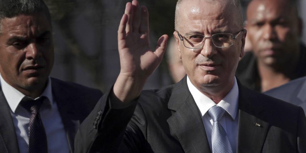 Atacaron el convoy del primer ministro palestino en Gaza Atacaron el convoy del primer ministro palestino en Gaza