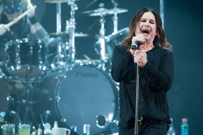 ozzyosbourne650x433.jpg